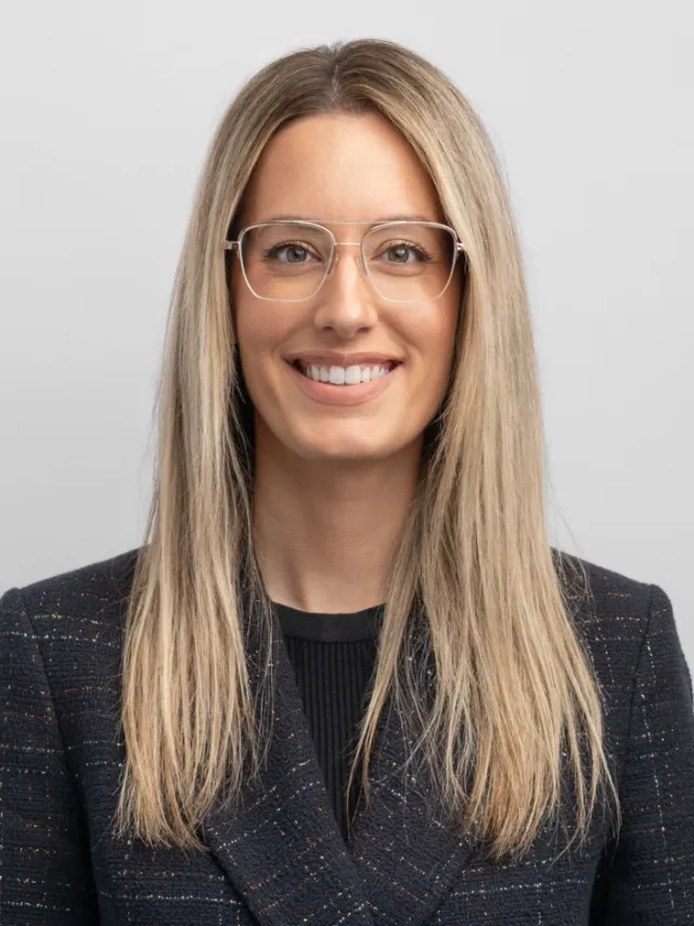 Image of Luisa Di Bernardo, Managing Associate — Wills & Estates, Accredited Specialist, Melbourne · Victoria